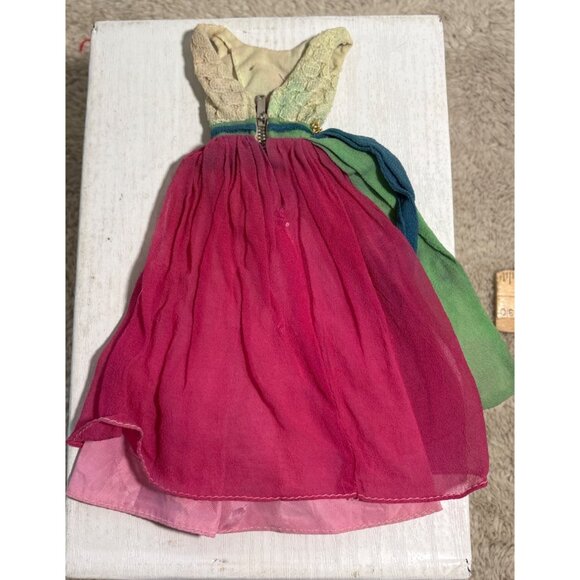 1960's Barbie Gown Fraternity Dance #1638 Lace Bodice Chiffon Skirt Brooch - Picture 2 of 14